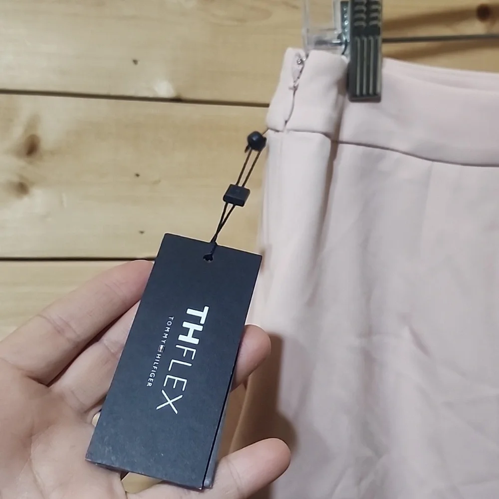 Tommy Hilfiger TheFlex Skirt Size 6 NWT Pastel Pink - Picture 7 of 8